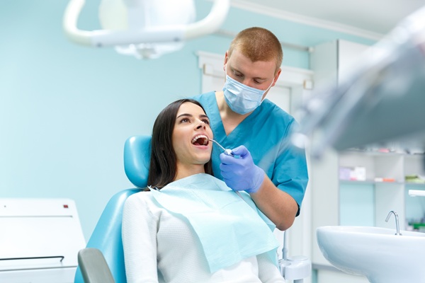 Full Mouth Reconstruction: Replacing Teeth With Dentures